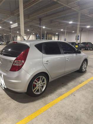 HYUNDAI I30 2.0 MPI 16V GASOLINA 4P AUTOMÁTICO